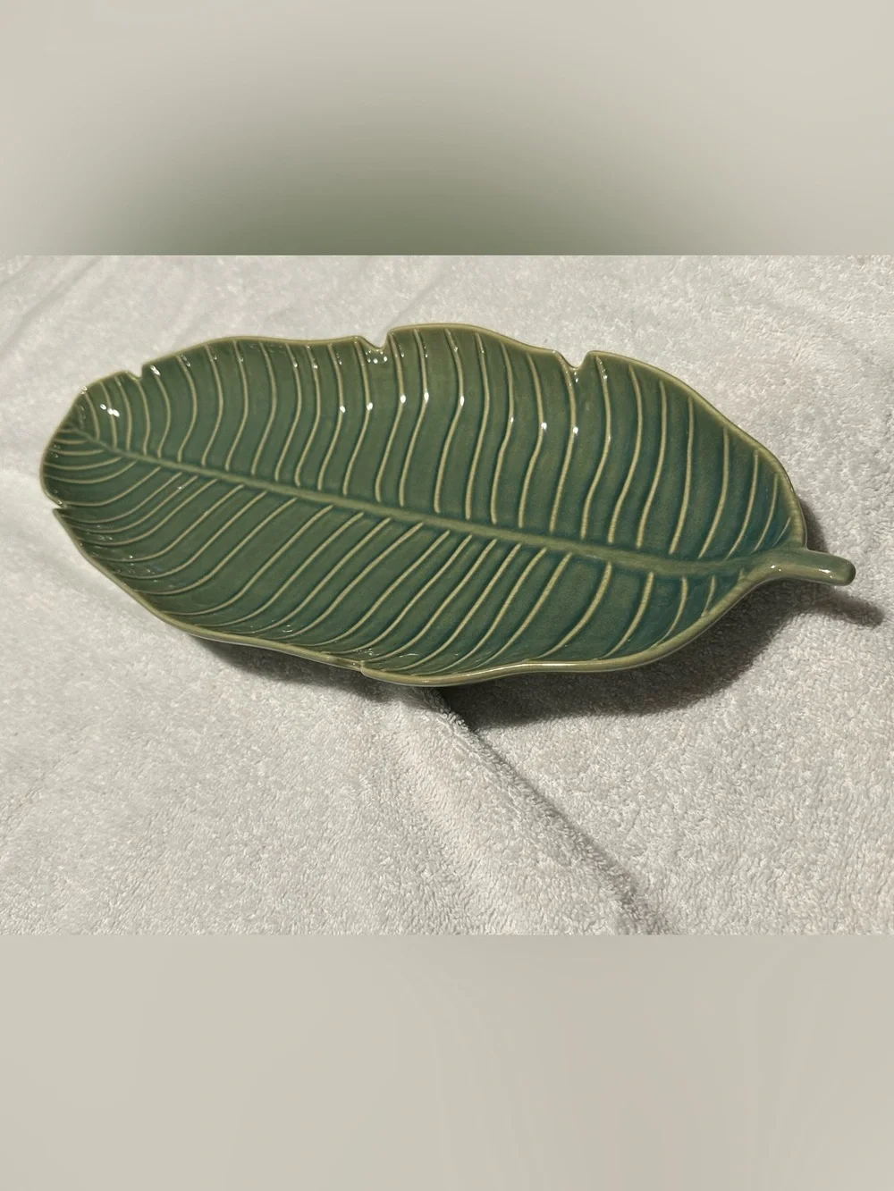 Green Ceramic Banana Leaf Serving Platter